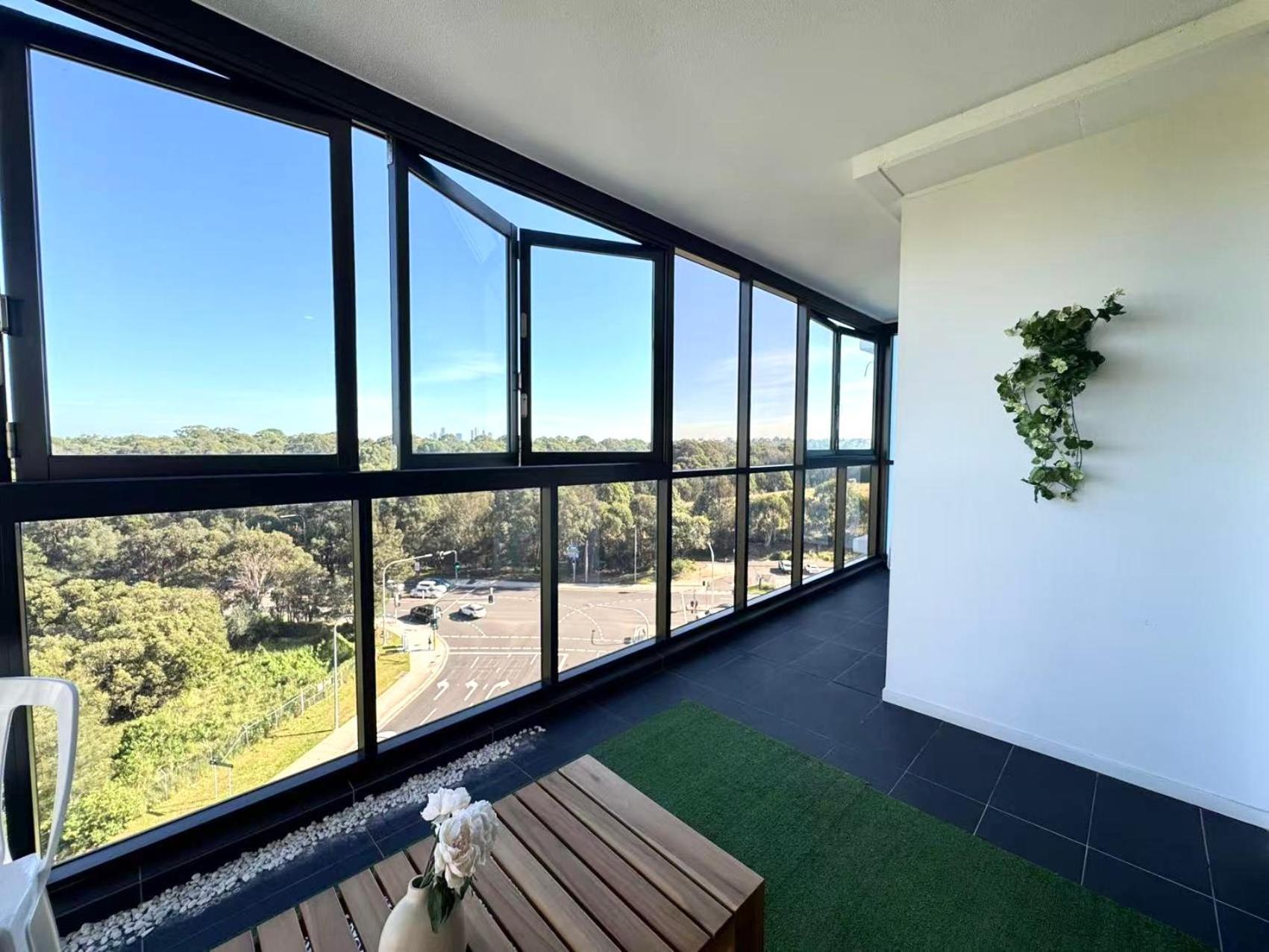 Serene Parkside Retreat 2brs@ Close 2 Olympic Park Apartment Sydney