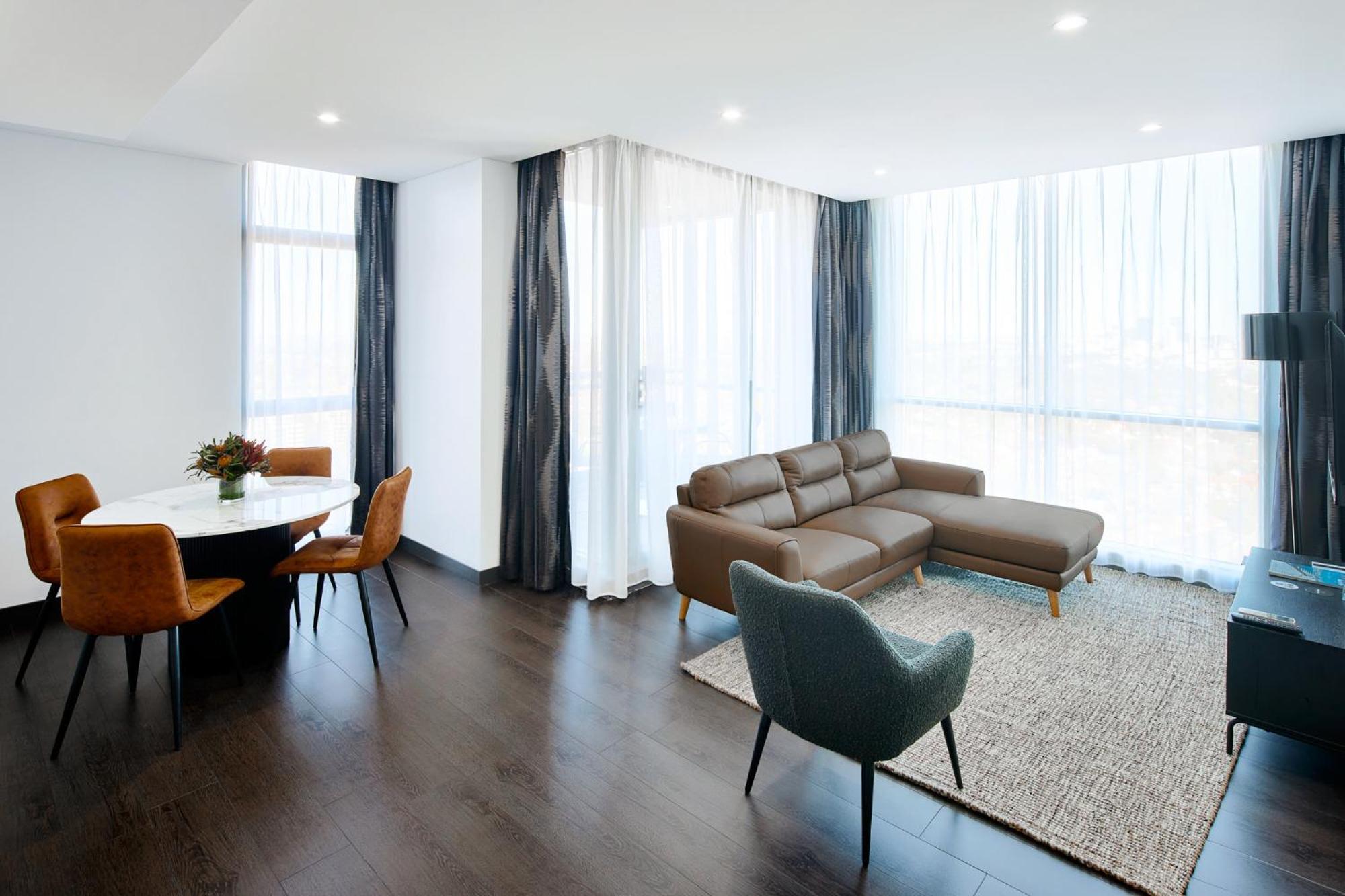 Meriton Chatswood 5* Sydney