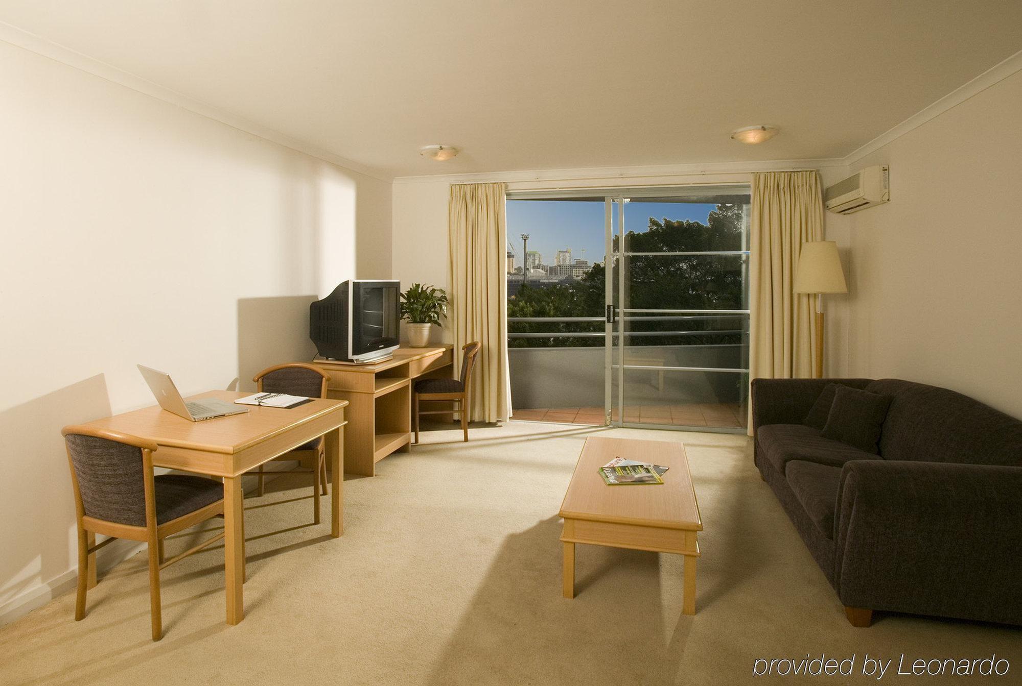 Aparthotel Napoleon On Kent 4*