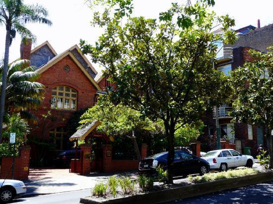 Hotel Simpsons Of Potts Point 4*
