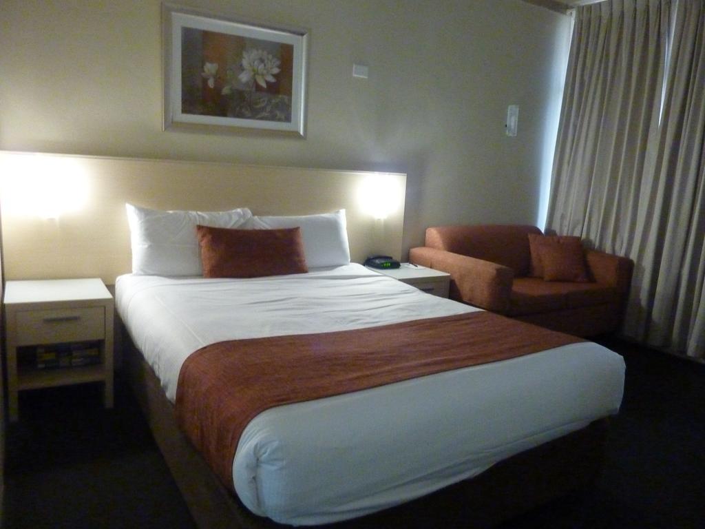 Motel Ashfield Philip Sydney