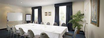 Breakfree Bankstown International 4*