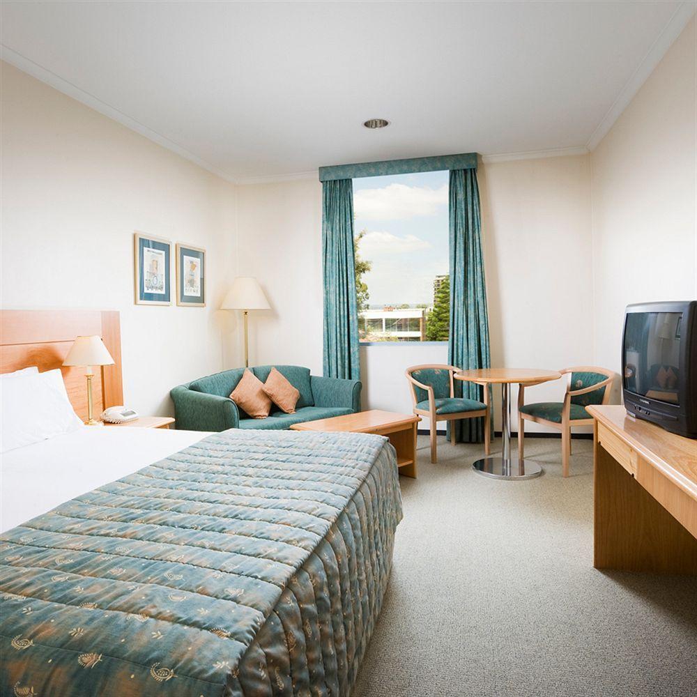 Breakfree Bankstown International 4* Sydney