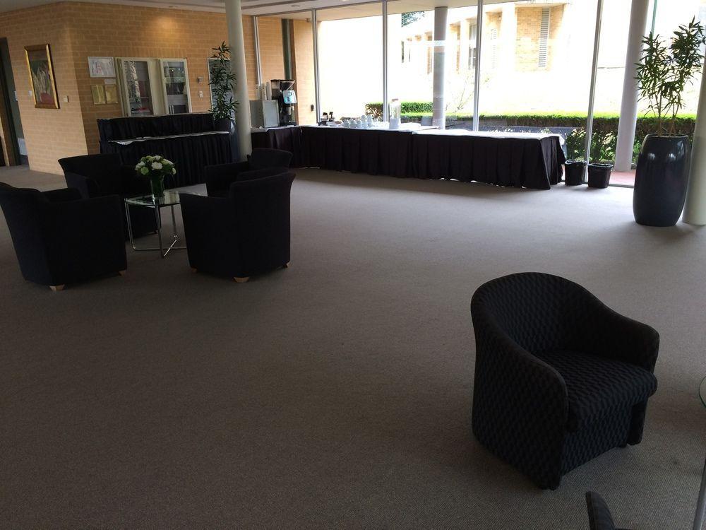 Lakeside And Conference Centre 4*