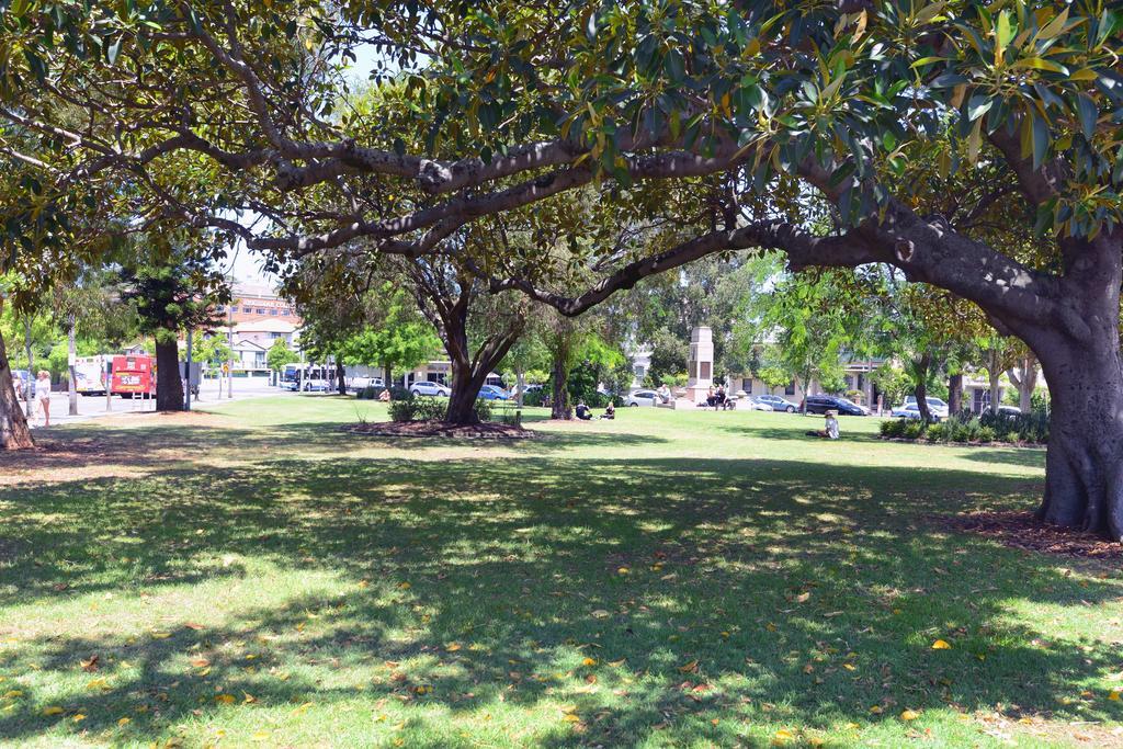 High Cross Randwick By Lodge