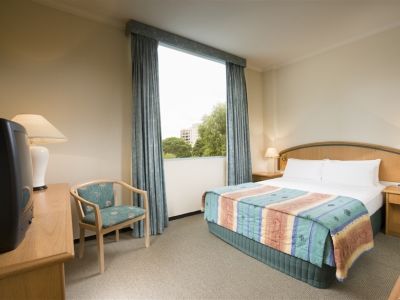 Breakfree Bankstown International 4*