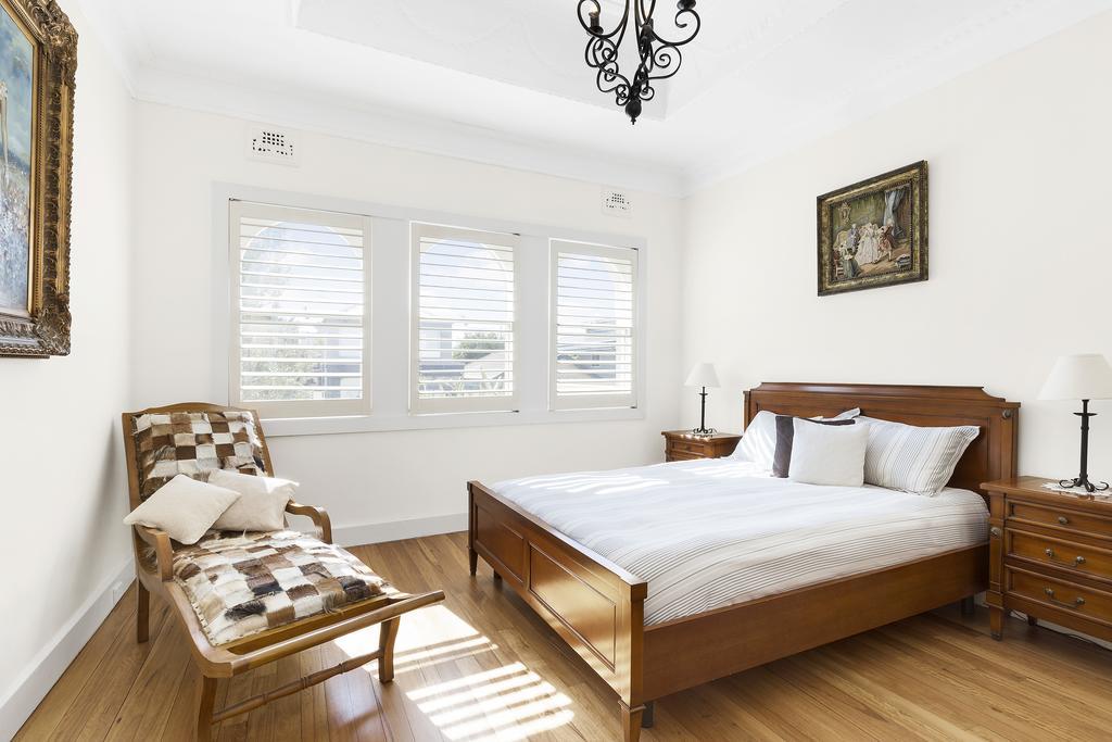 Porto Del Sol * Sydney