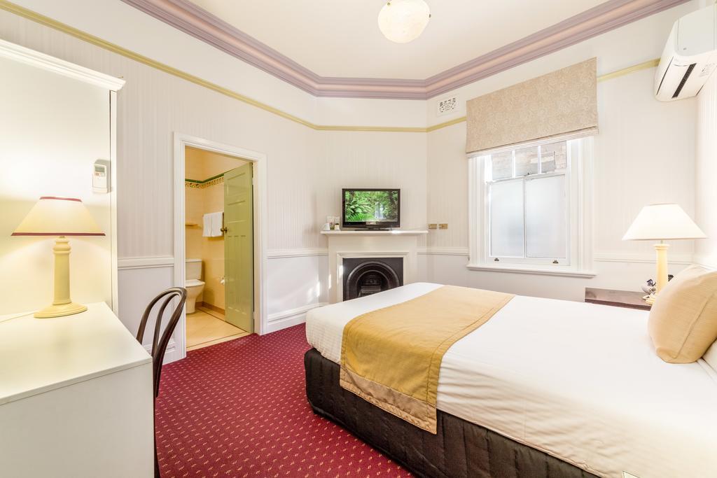 Mclaren - North Hotel