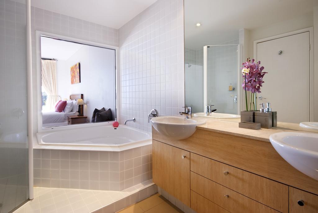 Breaker Cove - Stylish 2 Bed With Pool And Gym * Sydney