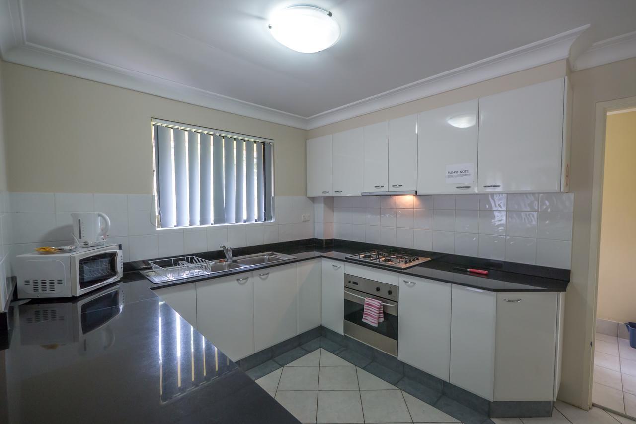 Parkside Parramatta 3*