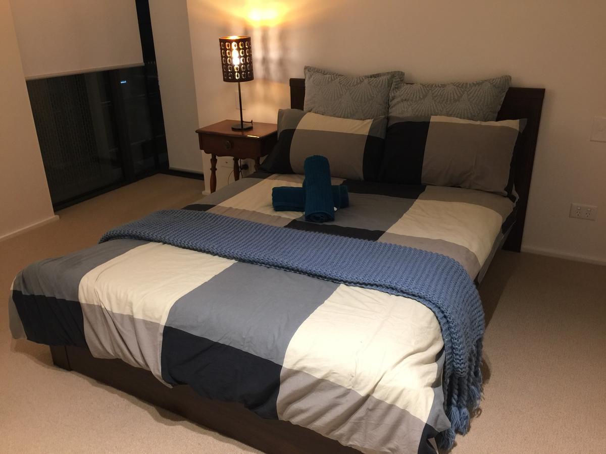 Barangaroo Waterview Luxury *