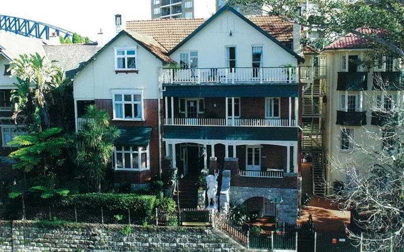 Glenferrie Lodge *