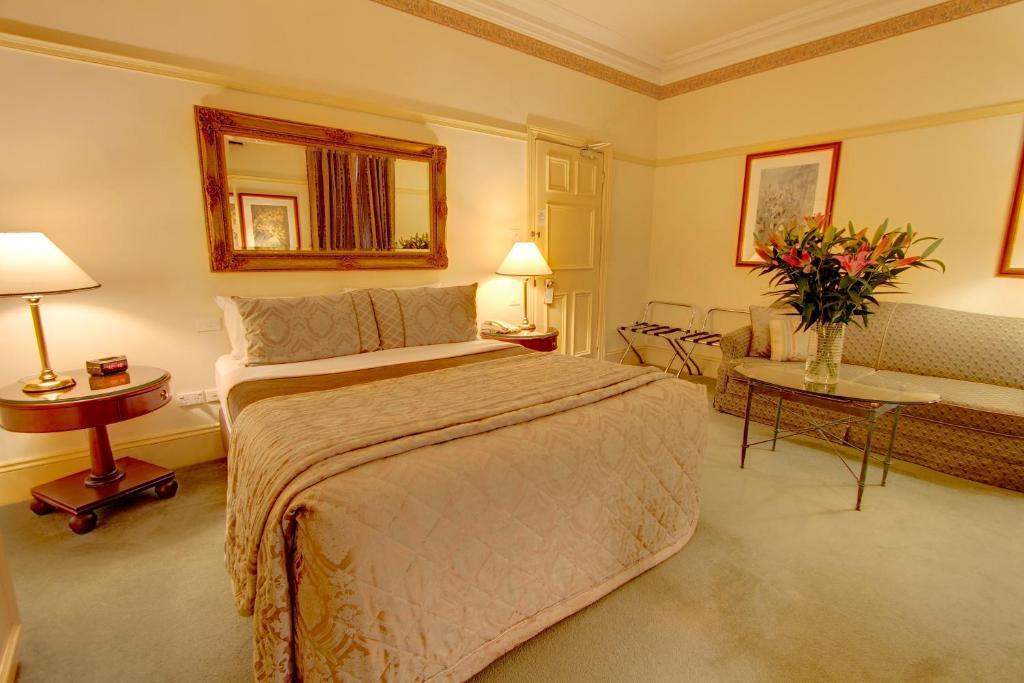 Hotel Simpsons Of Potts Point 4*