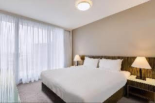 Holiday Lodge Hotel * Sydney