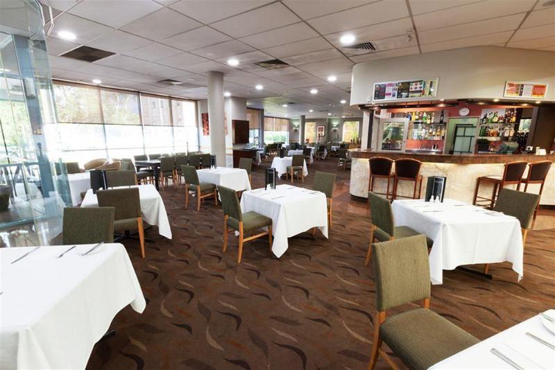 Aparthotel Breakfree Bankstown International