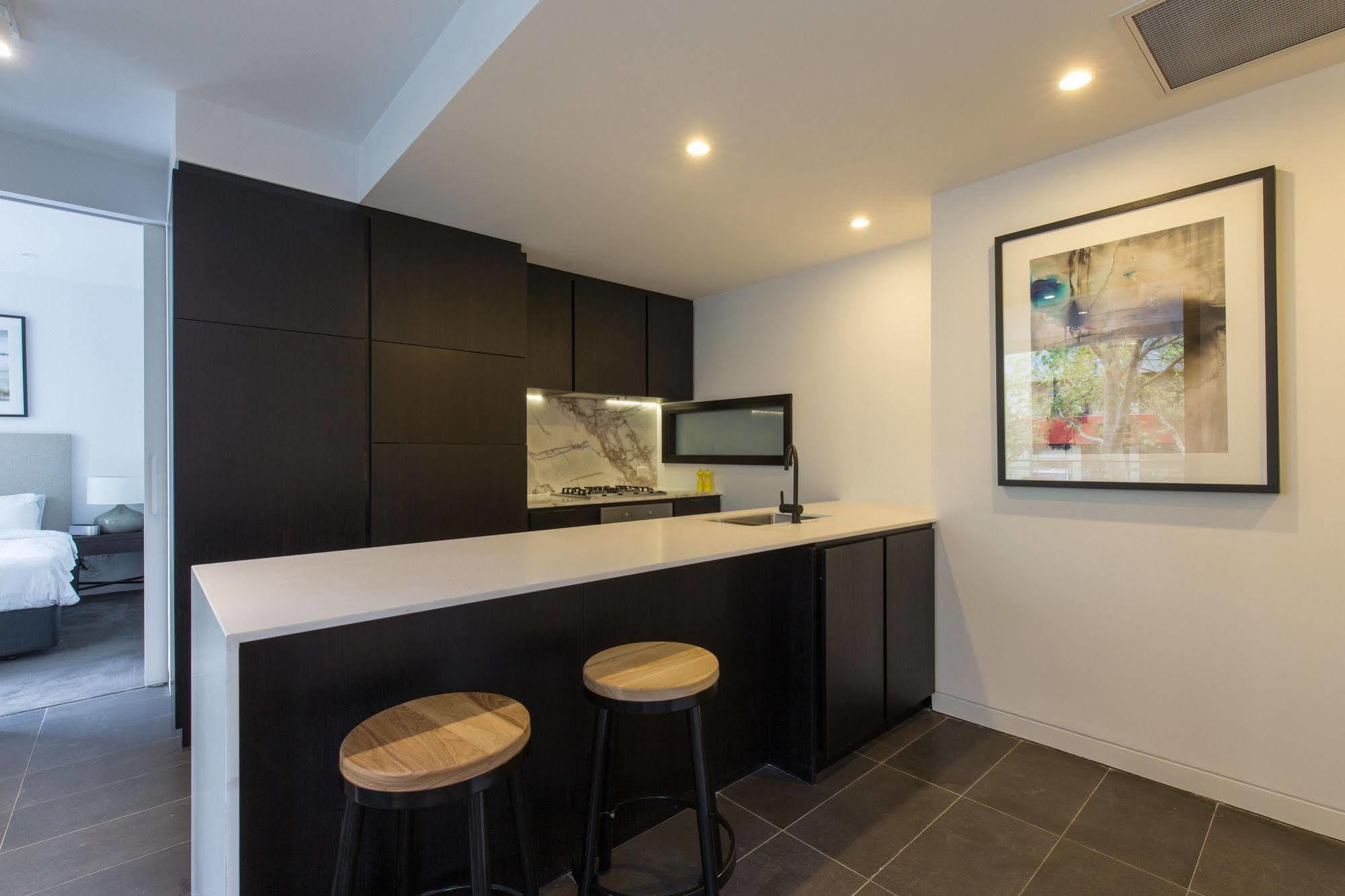 Aparthotel East Central 4*