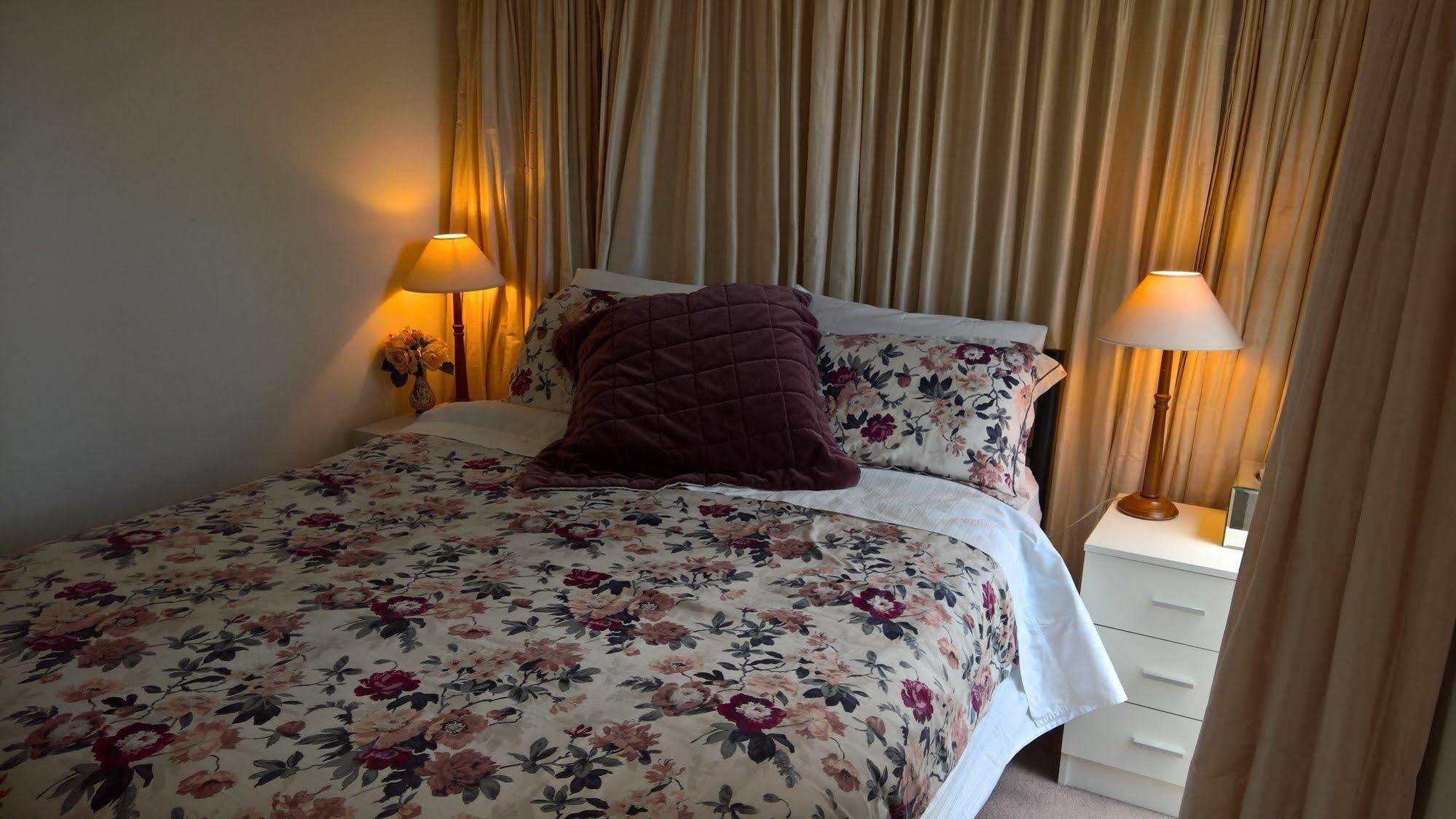 Bed & Breakfast Linley House 3*