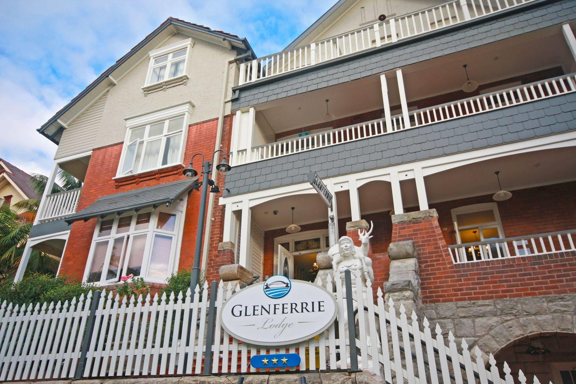 Glenferrie Lodge *