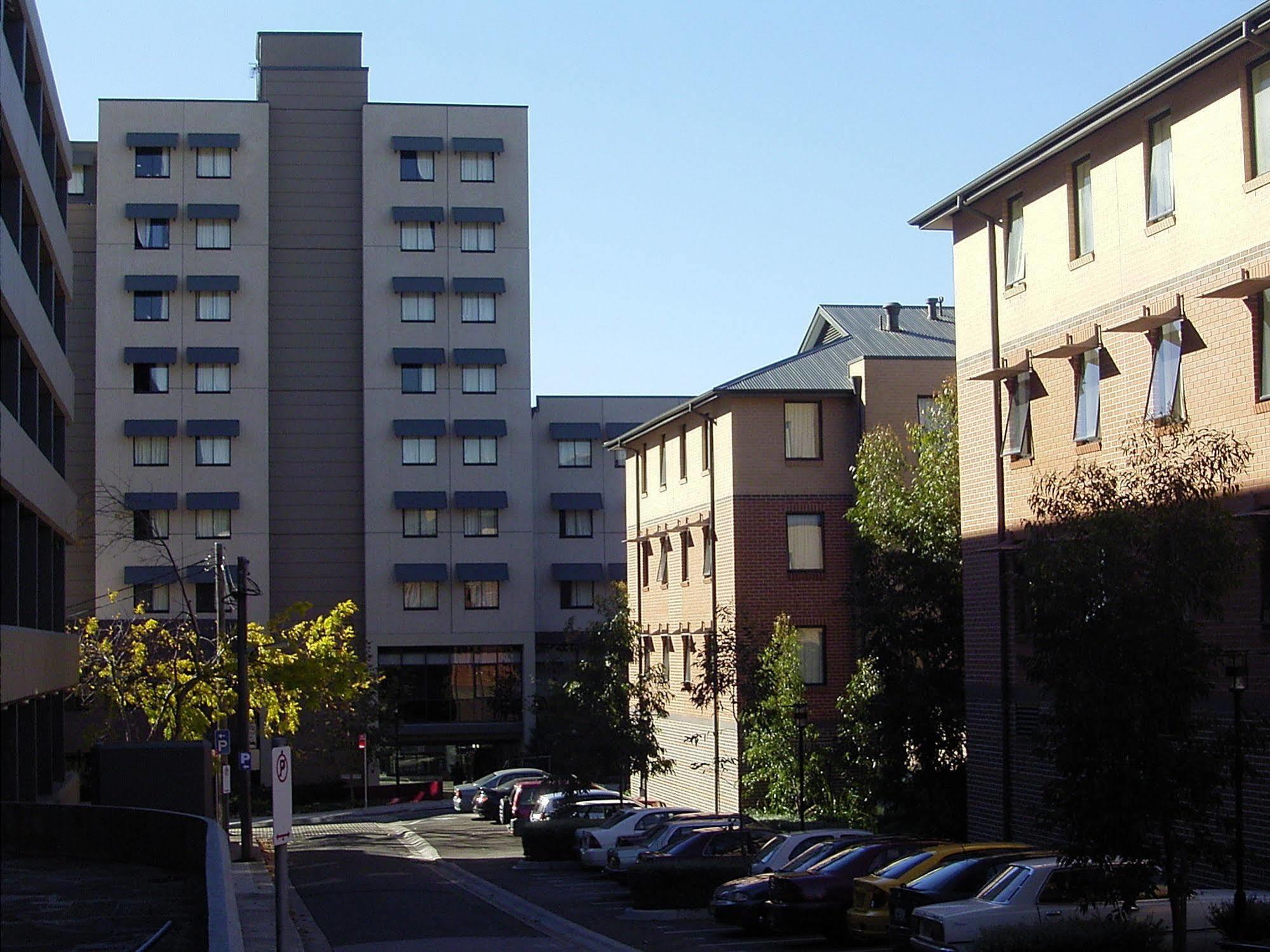Hostel Village Sydney