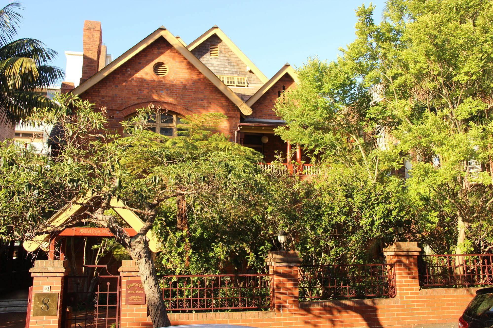 Simpsons Of Potts Point Hotel