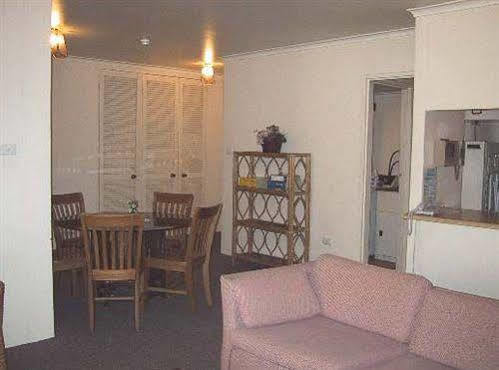 Carrington Centre Apartment *
