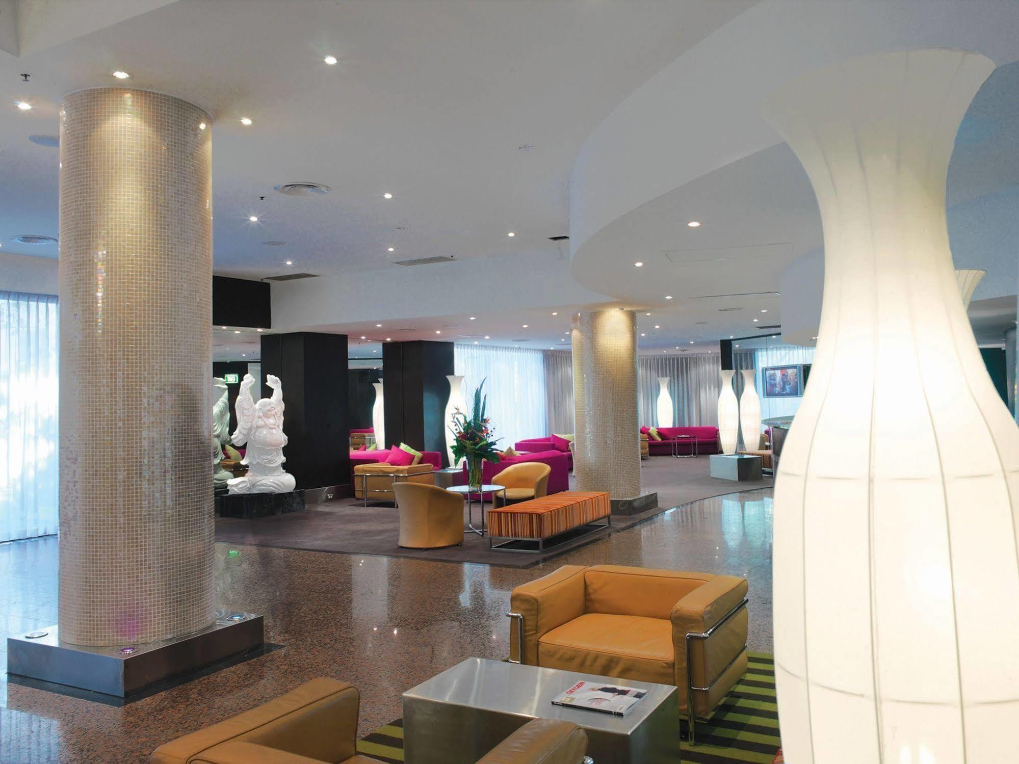 Vibe Hotel
