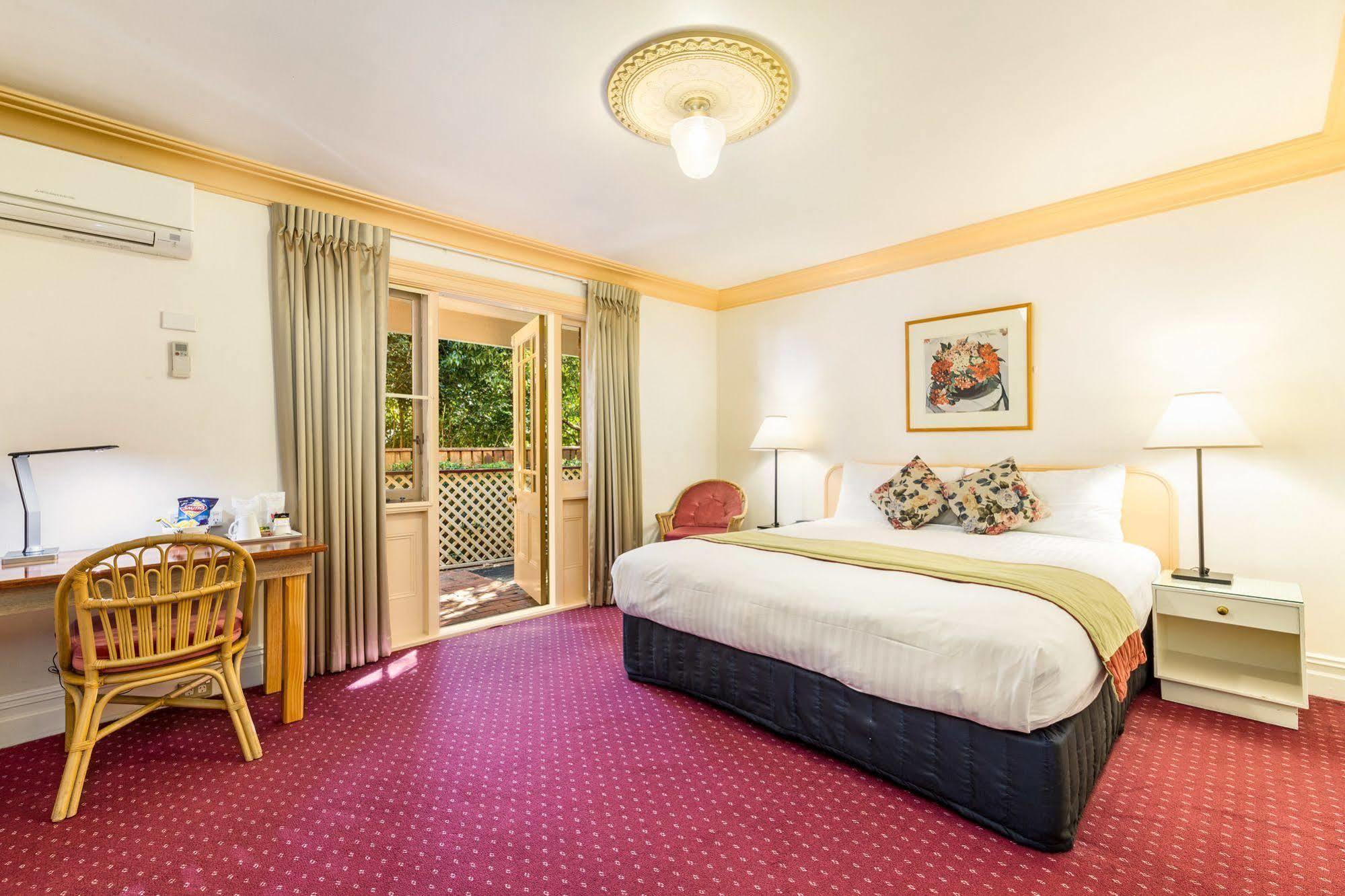 Mclaren - North Hotel