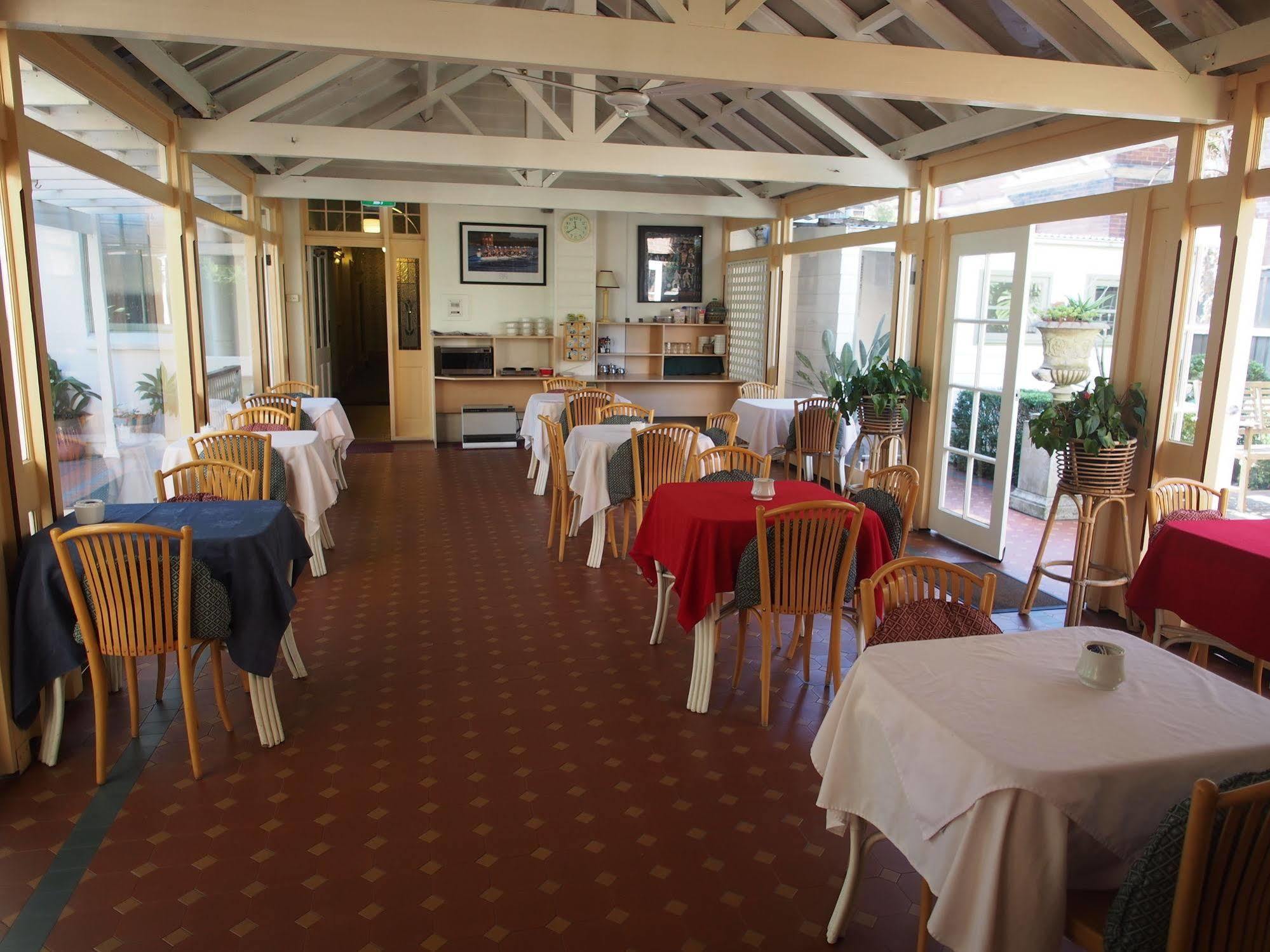Hotel Mclaren - North