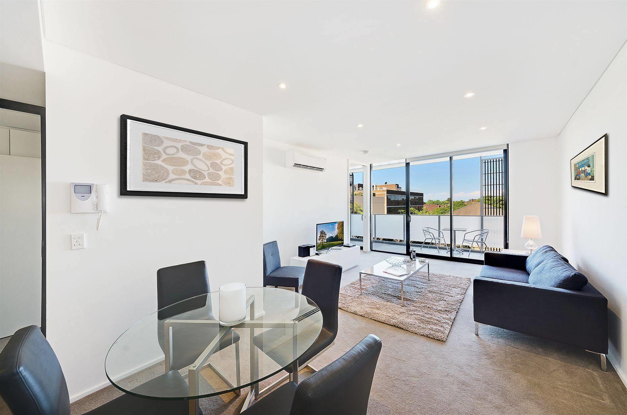 Wyndel Chatswood - Bertram