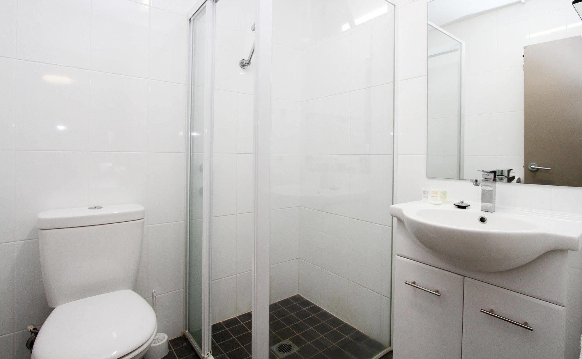 Randwick Space 3* Sydney
