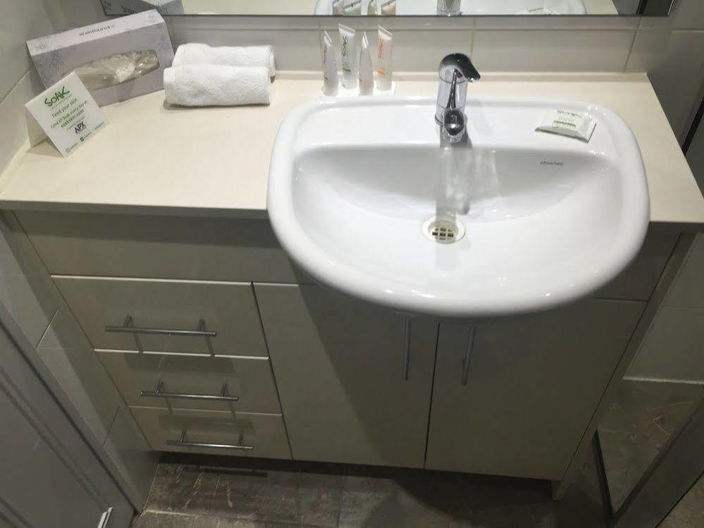 Apx Darling Harbour Aparthotel Sydney