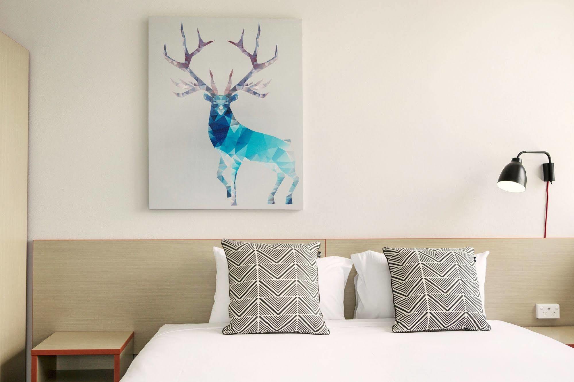 Greenacre Hotel 3*