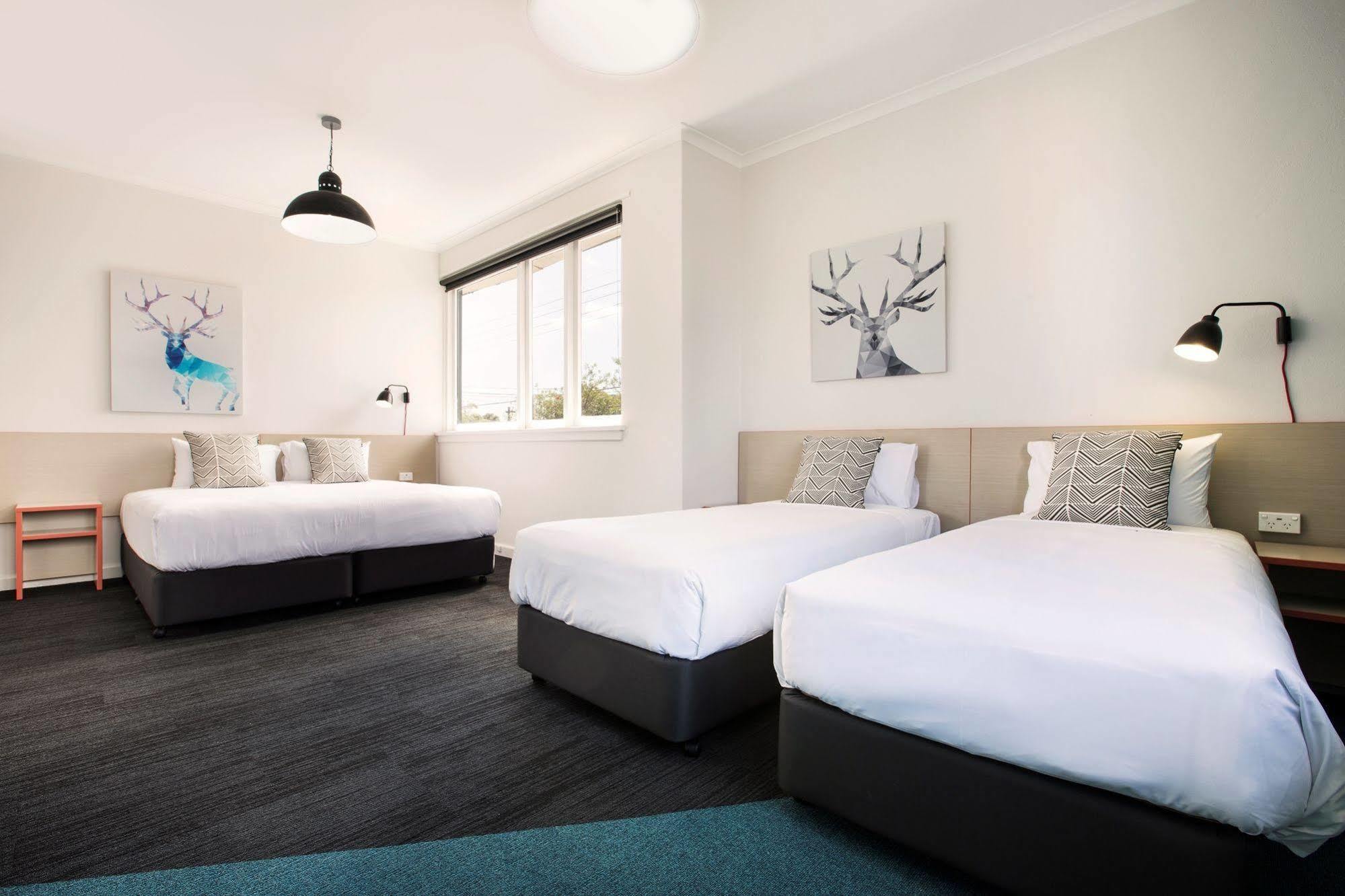 Greenacre Hotel 3*