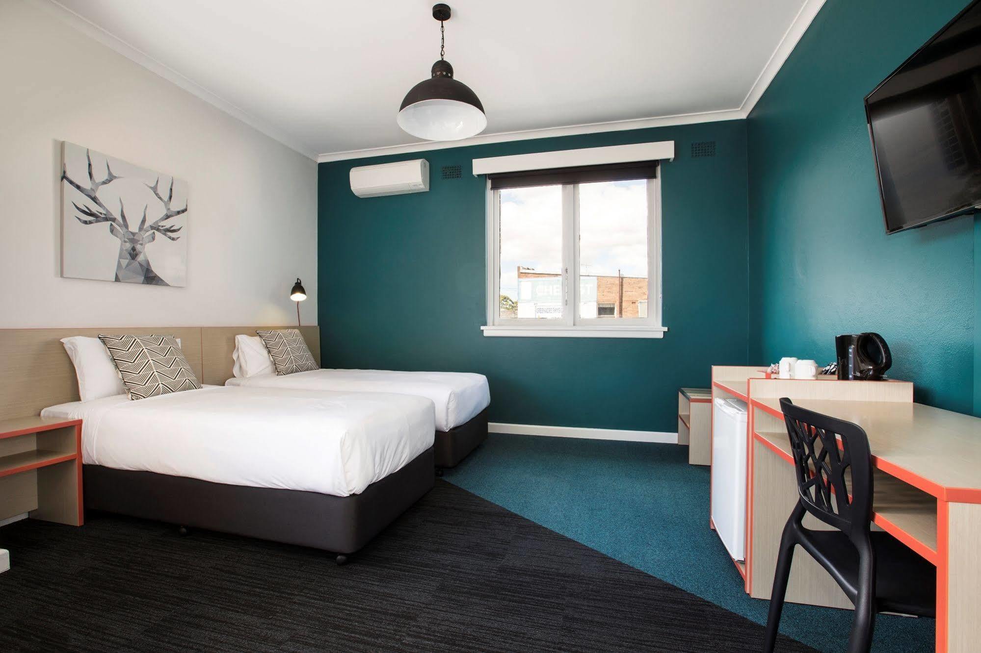 Greenacre Hotel