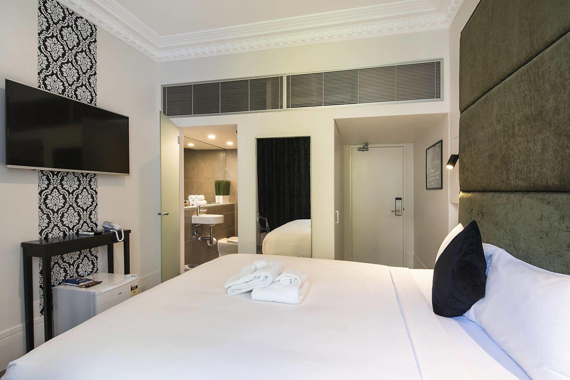 Boutique Hotel 3*