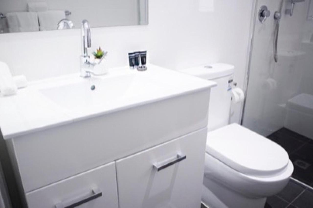 DD Apartments on Broadway 4*