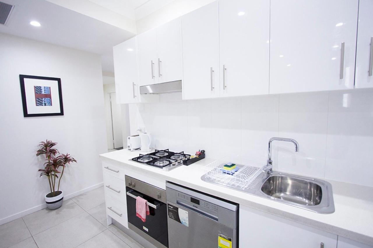 DD Apartments on Broadway Aparthotel 4*