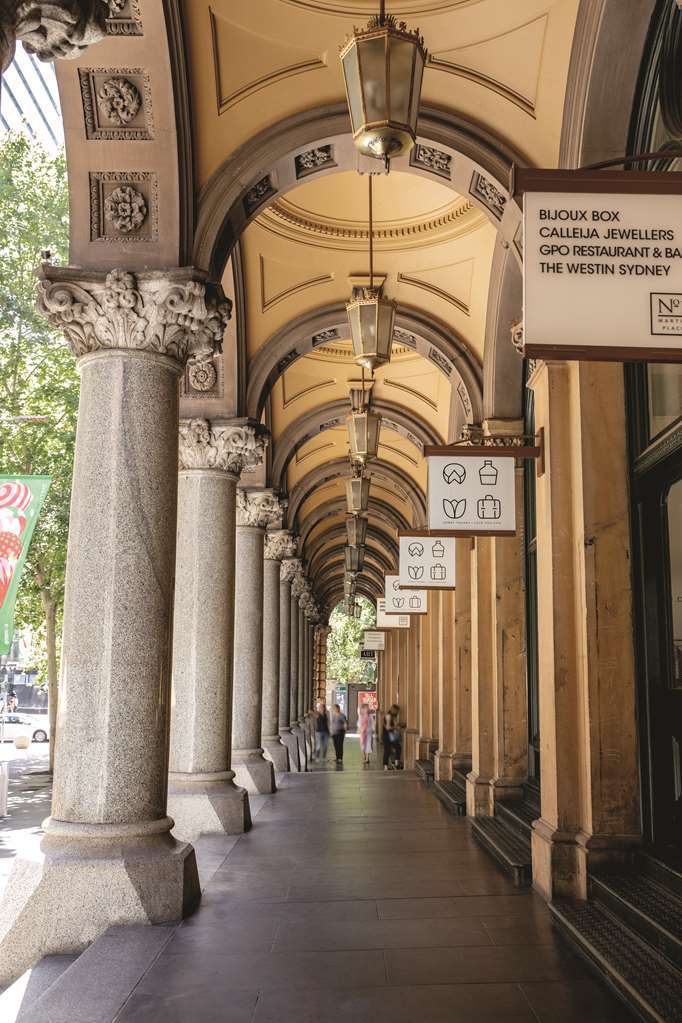 Adina Serviced Martin Place Aparthotel 4*