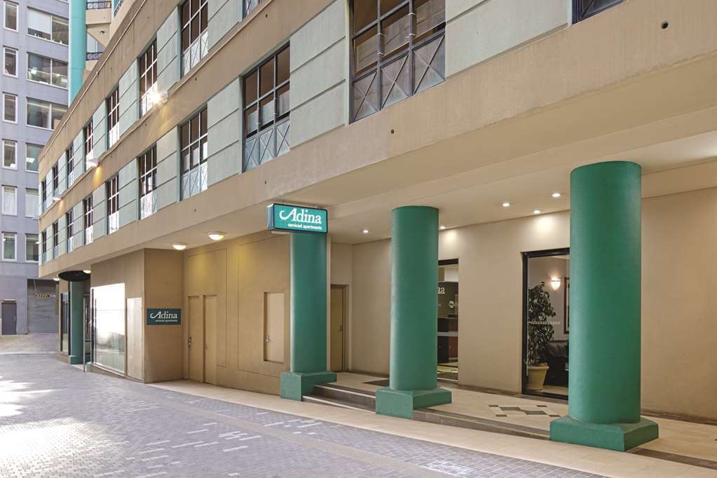 Adina Serviced Martin Place Aparthotel