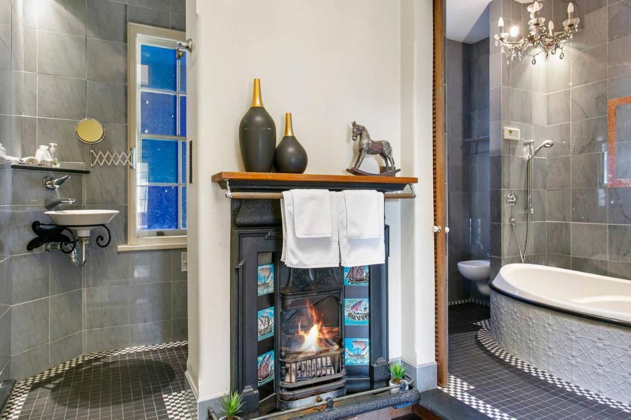 Apartment Oversized Manly Penthouse With 180 Ocean Views Sydney