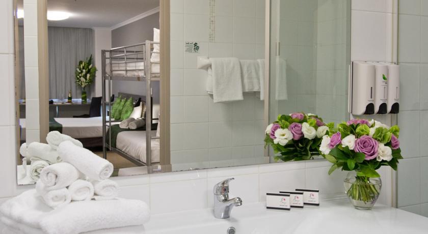 28 Hotel 3*