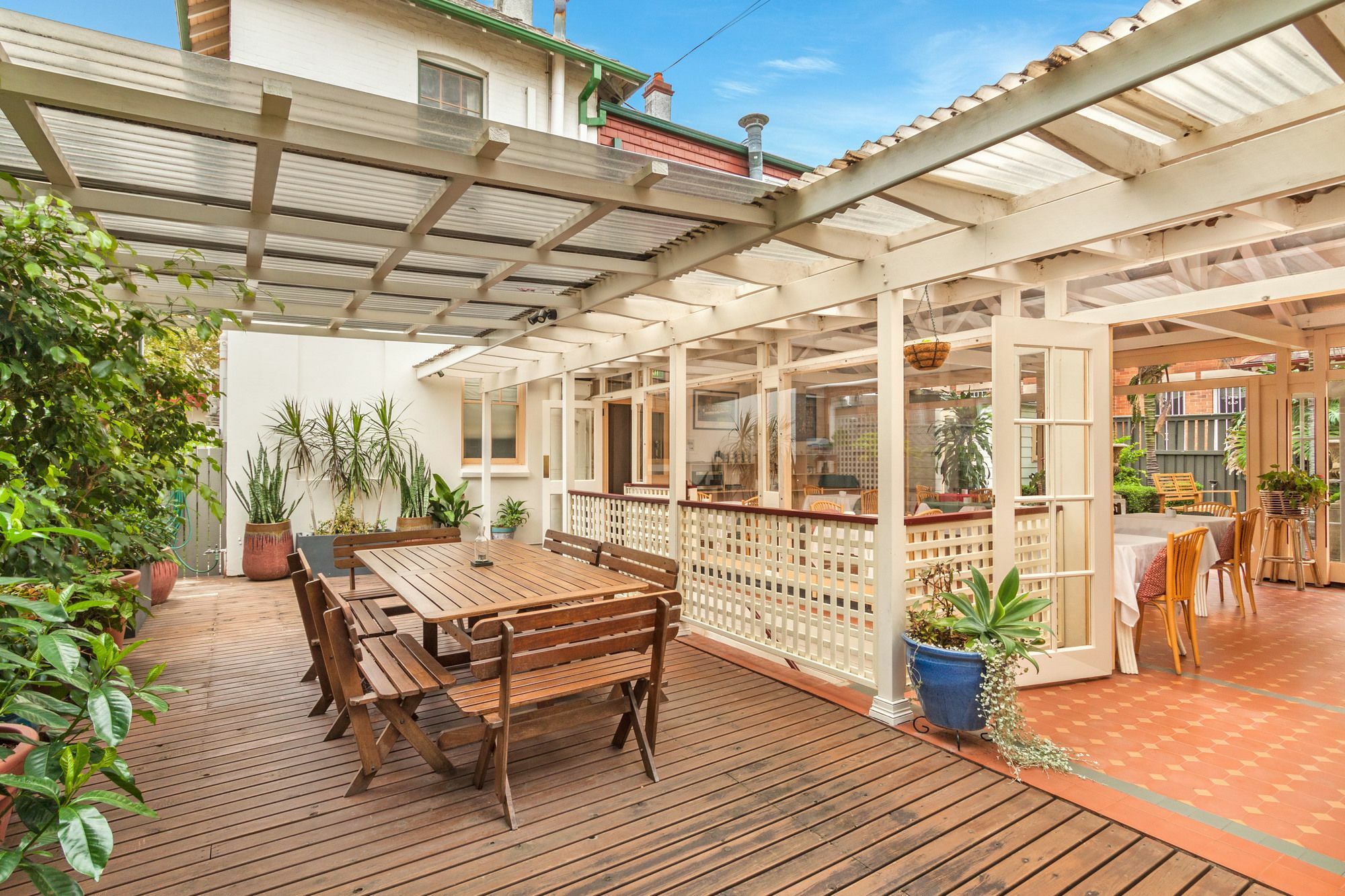 Mclaren - North Hotel