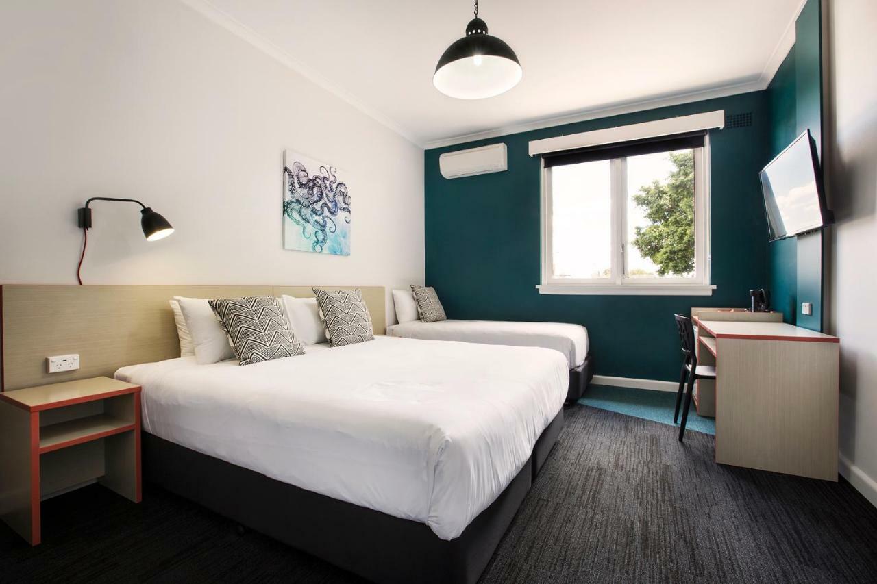 Greenacre Hotel 3*
