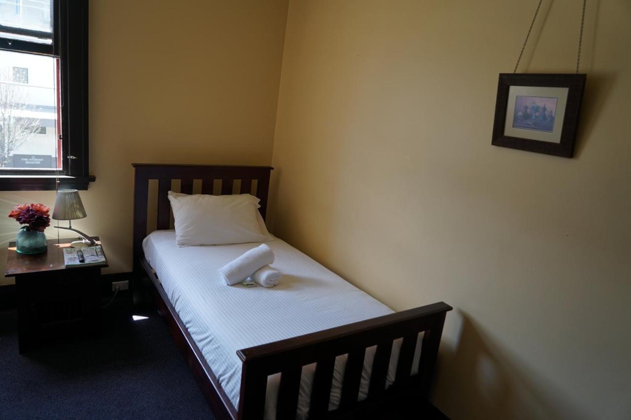 Hotel Sir Joseph Banks 2*