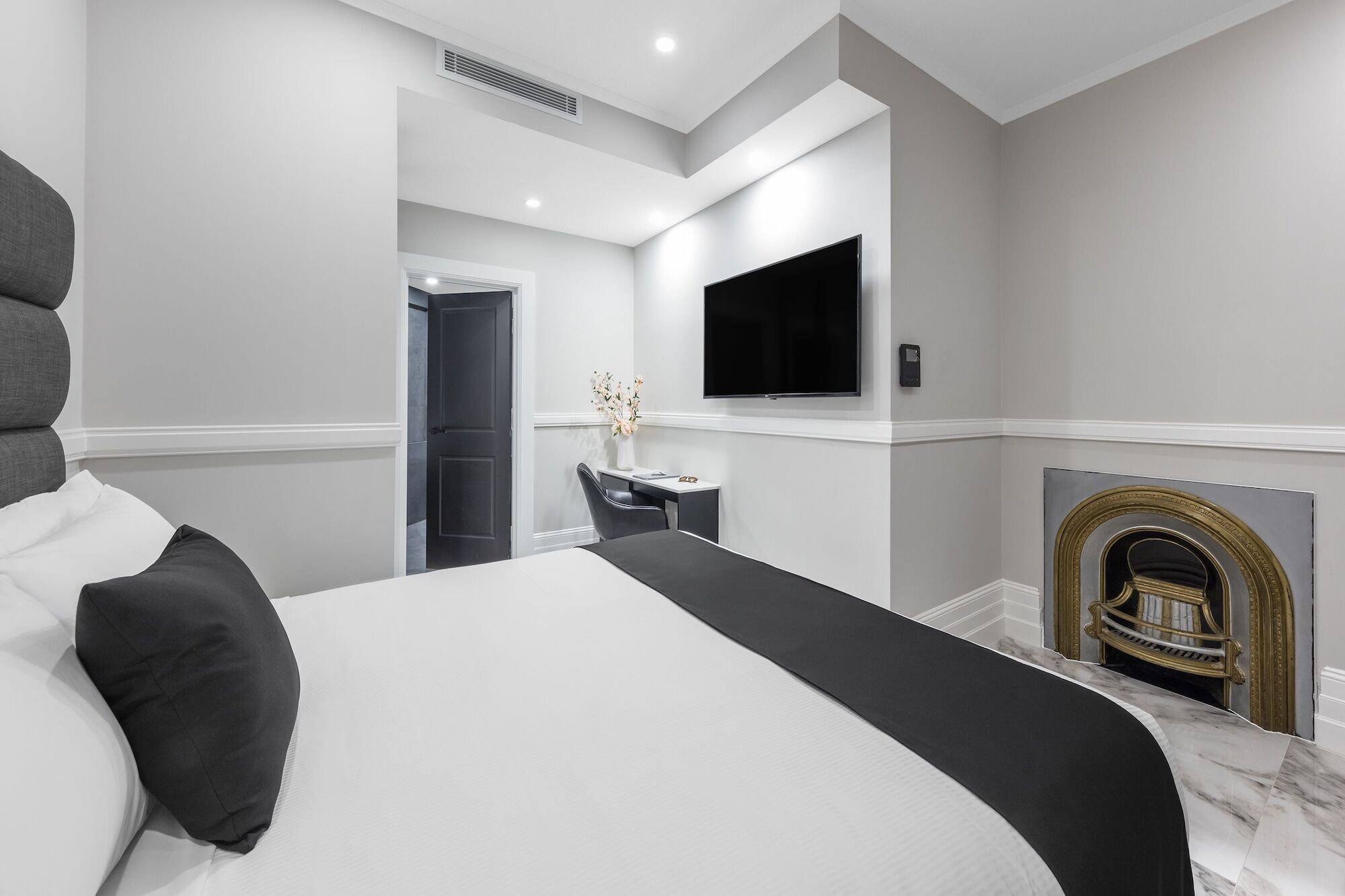 Hotel & - Parramatta Marsden Street By Ihg 4*