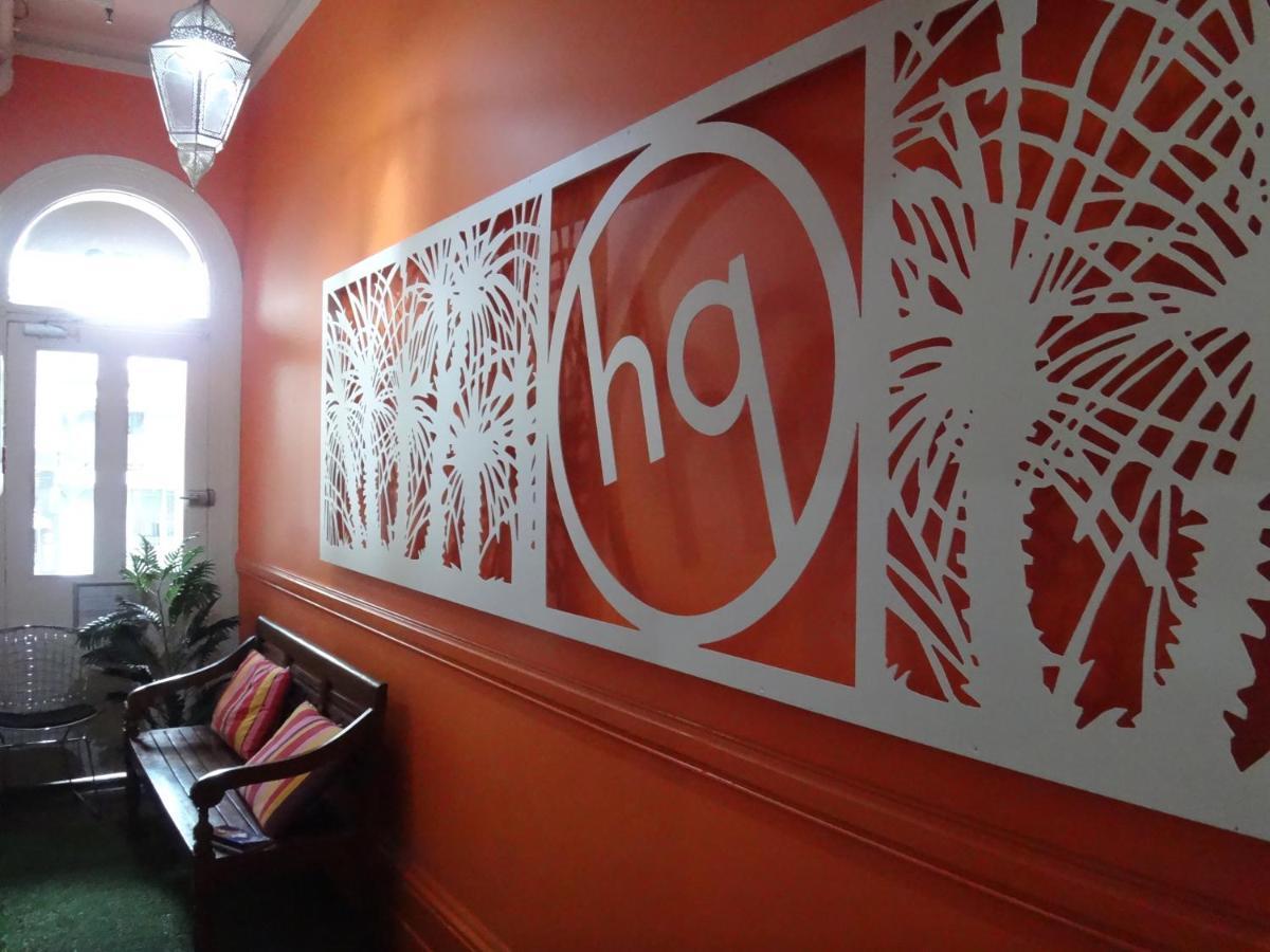 Hostel London Plane Backpackers Sydney