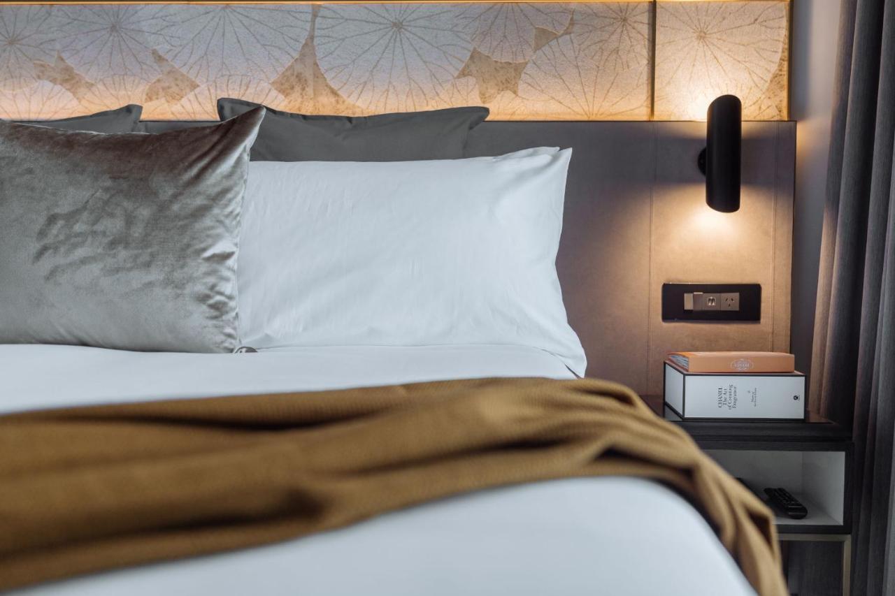 Hotel One Global Square Sydney