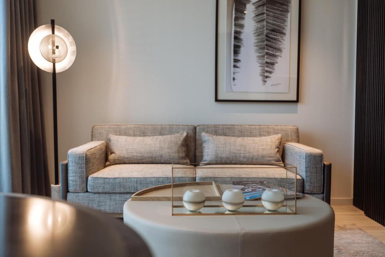 Hotel One Global Square 5*