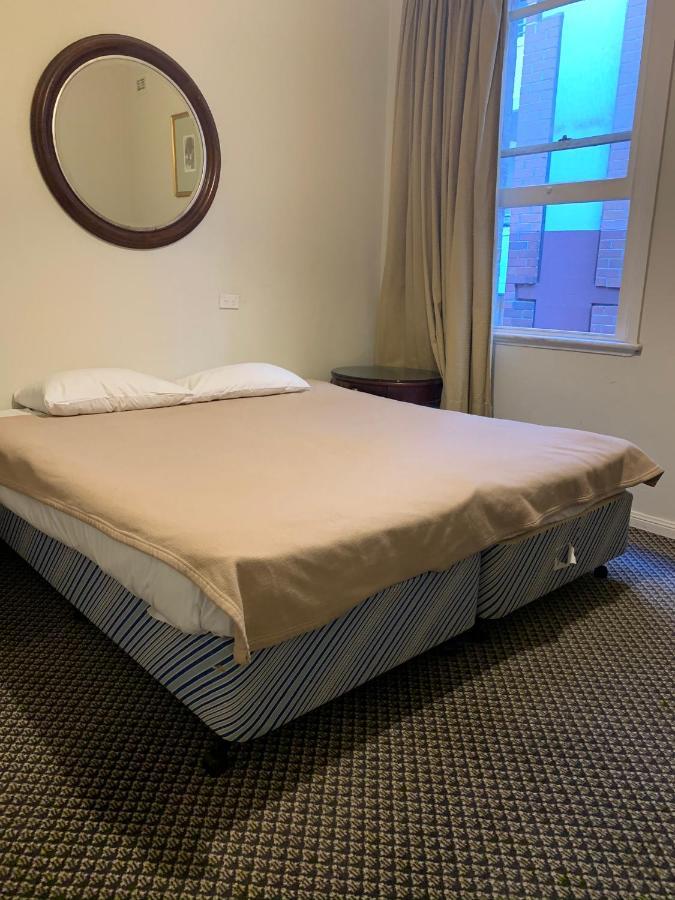 Woolbrokers Darling Harbour * Sydney