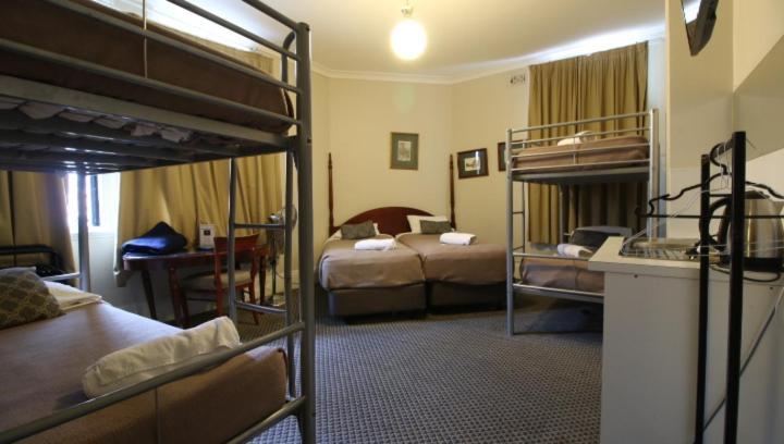 Hostel Woolbrokers Darling Harbour Sydney